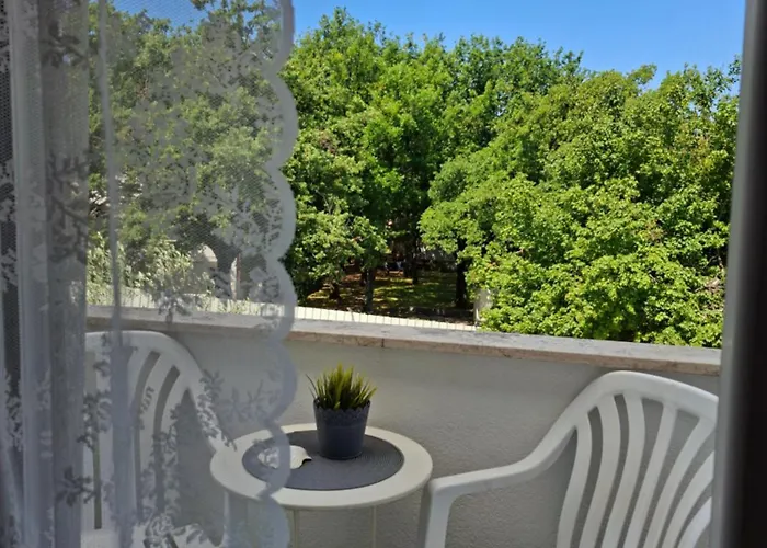 Πανσιόν Martina Guest House-rooms Πόρετς