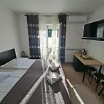 Guest house Martina Guest House-rooms Porec