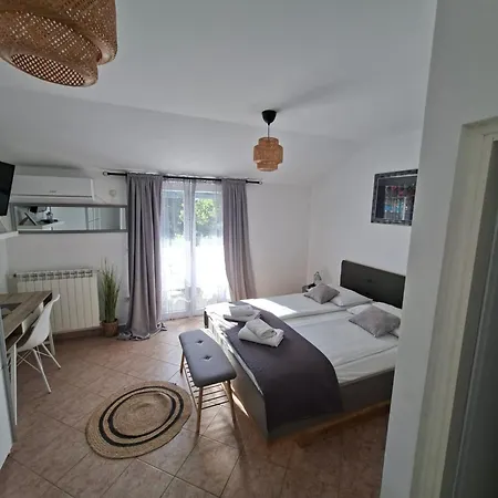 Gasthuis Martina Guest House-rooms Poreč