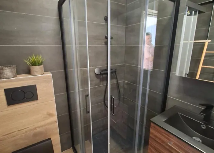 Martina Guest House-rooms Гостевой дом 3*