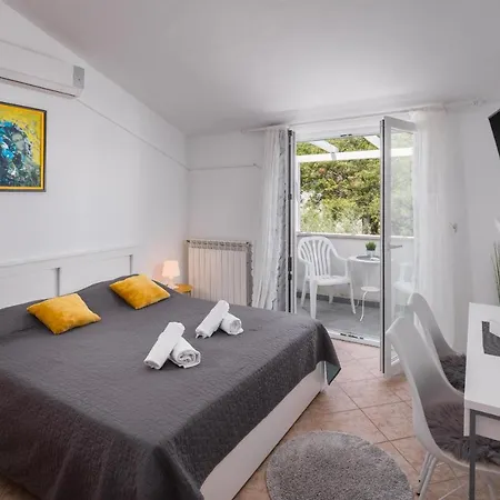 Martina Guest House-rooms